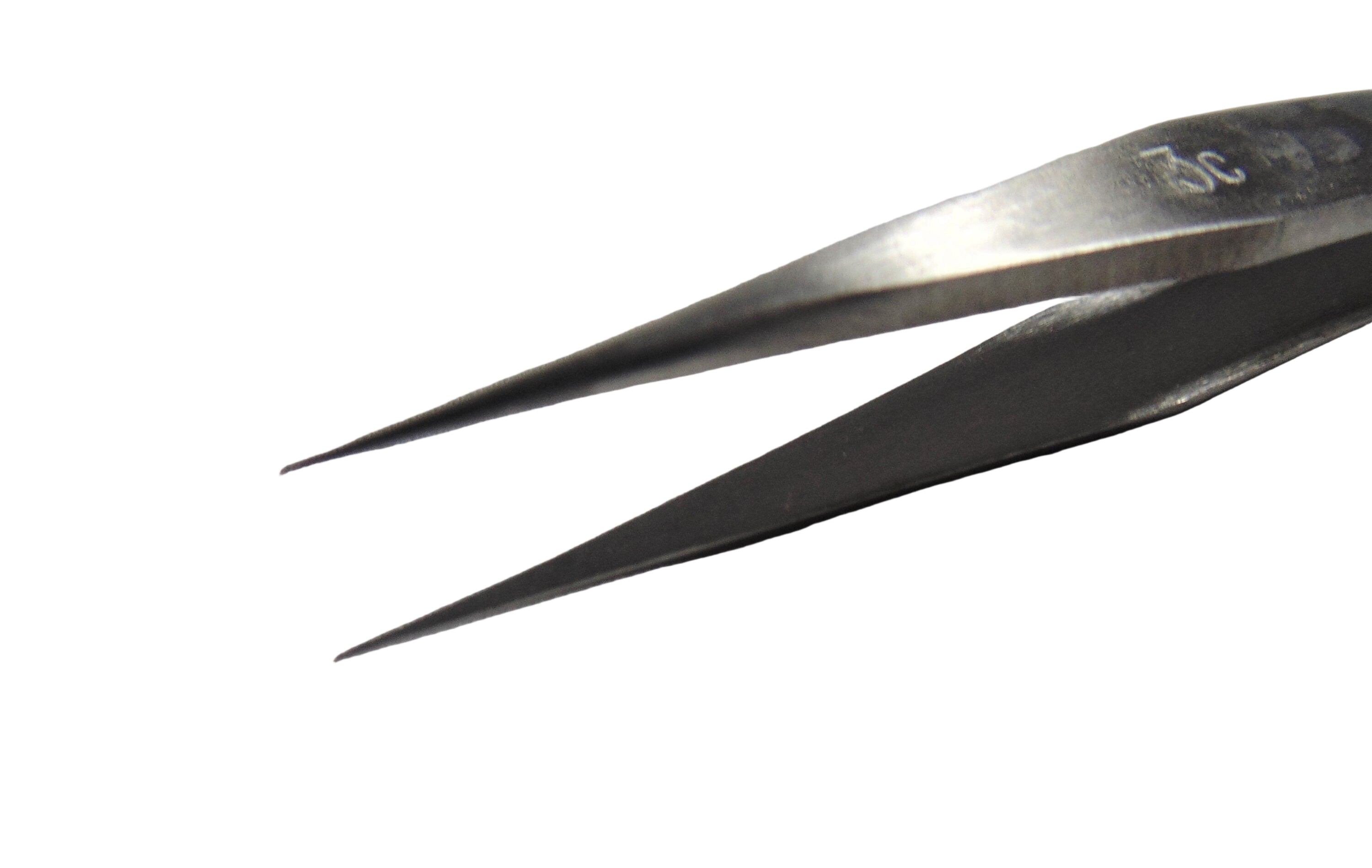 Non Magnetic Tweezers